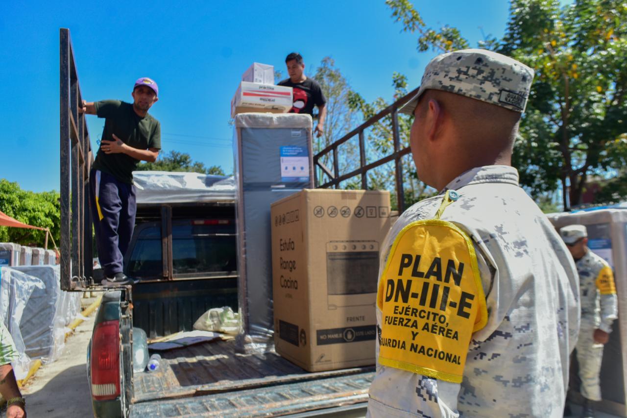 Entrega de apoyos del Gobierno de México en Puebla por Tormenta Jerry