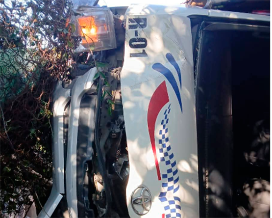 Al menos 15 lesionados tras volcadura de combi en Chiconcuautla