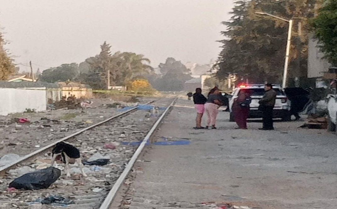 Hallan cuerpo sobre vías del tren en San Pablo Xochimehuacan