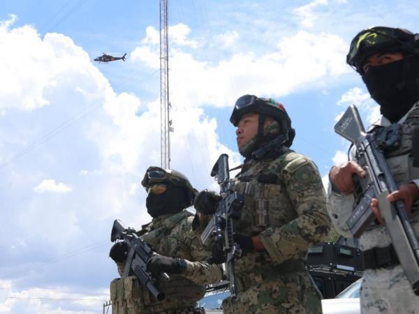 Seis hombres armados fueron detenidos mediante operativo en Tecamachalco
