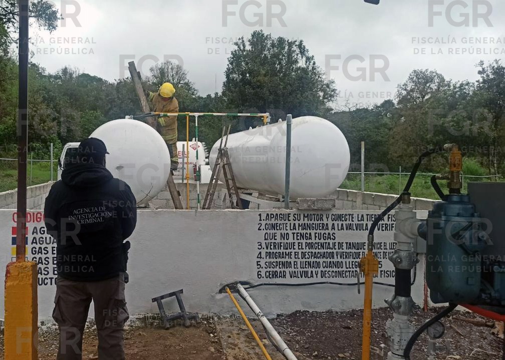 En Xicotepec de Juárez, FGR desmantela huachigasera