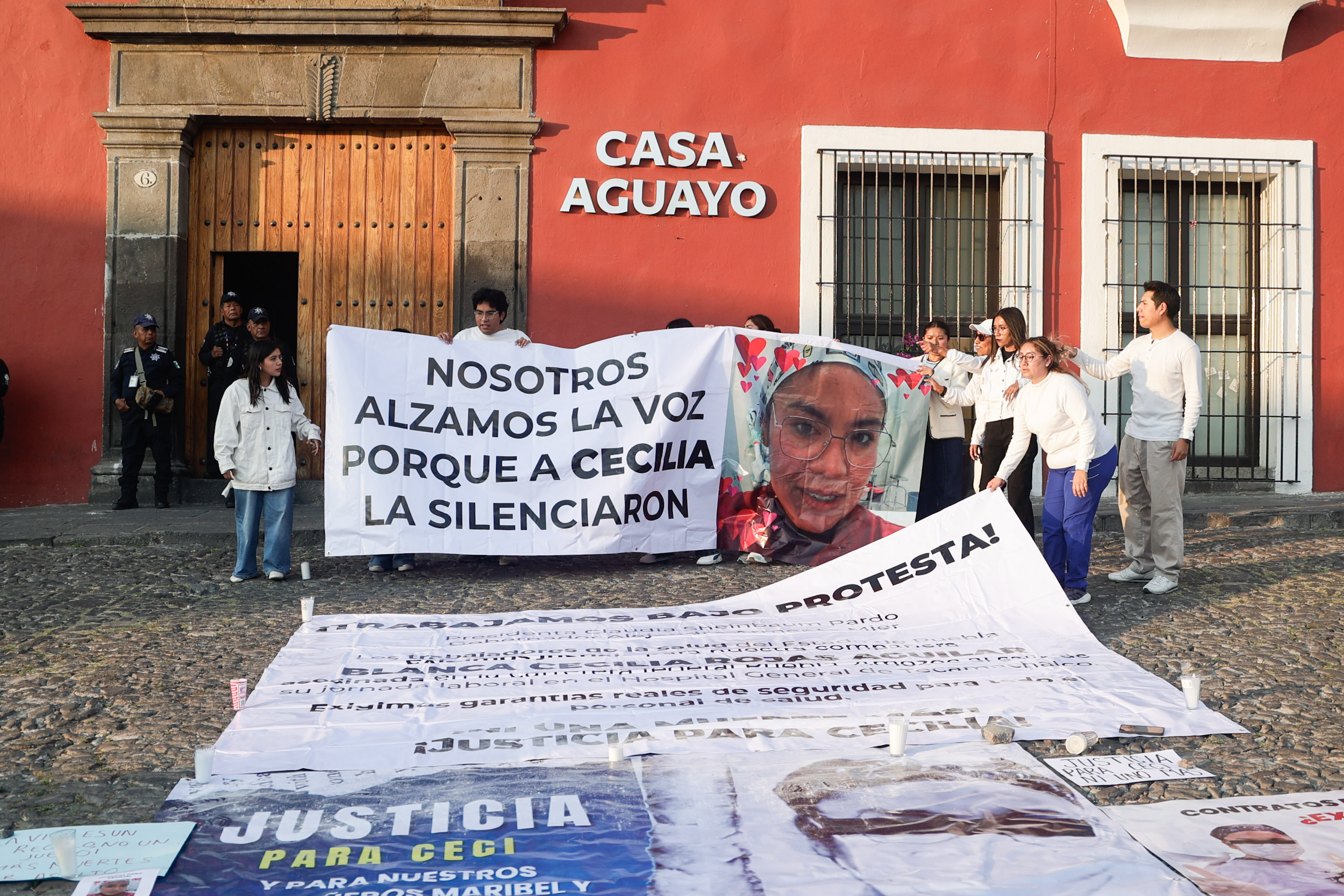 VIDEO Sector Salud de Puebla exige justicia por asesinato de la enfermera Blanca Cecilia 