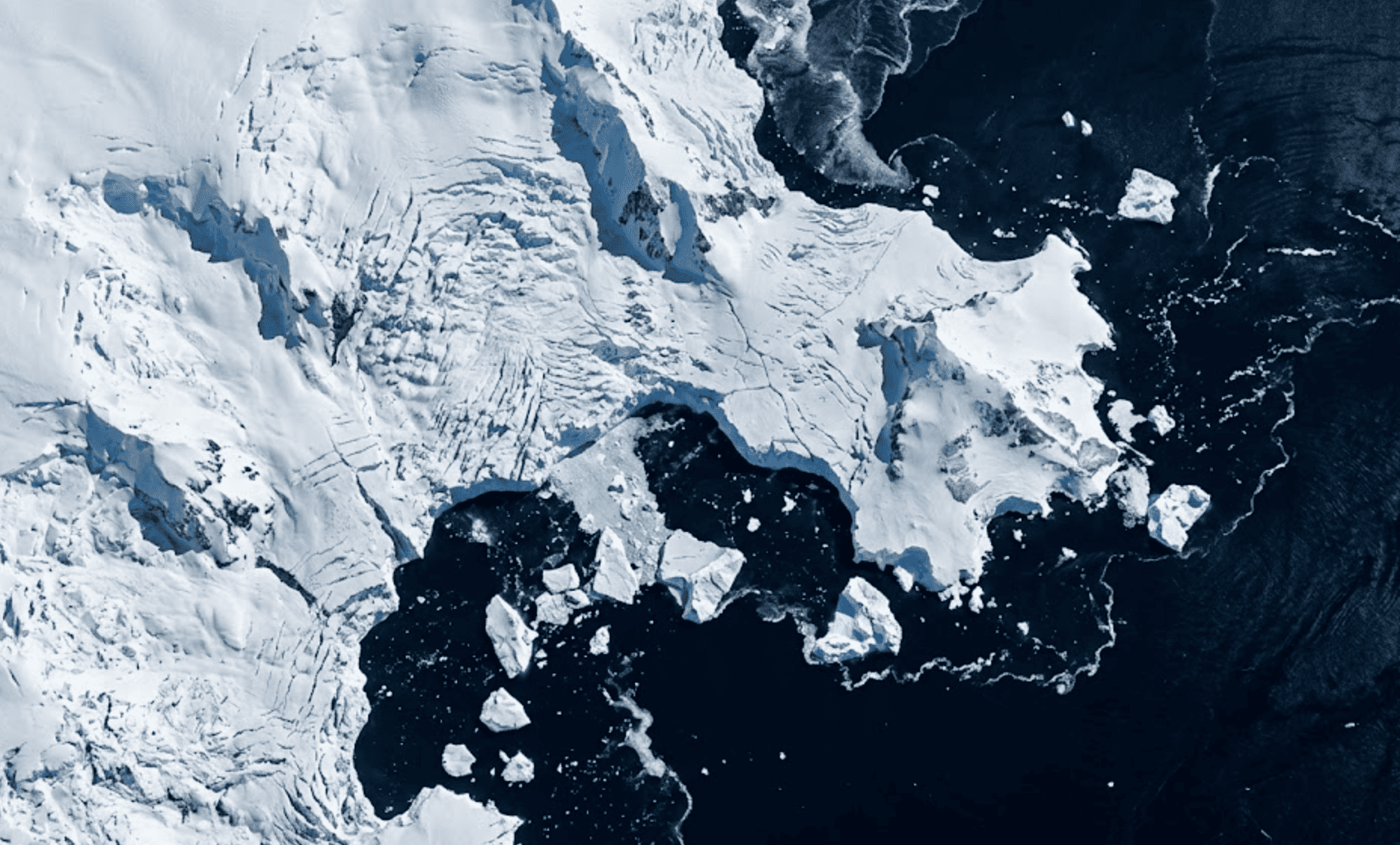 La Antártida perdió más de 12 mil 800 km² de costa de hielo en 30 años