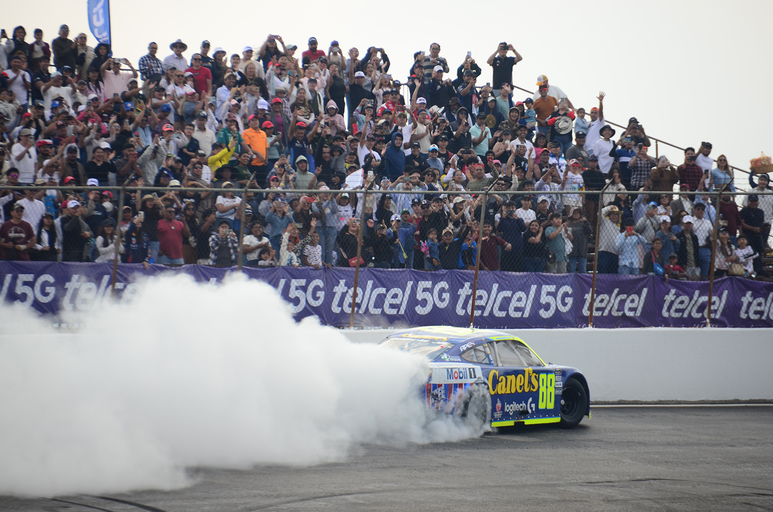 Triunfo de Rubén García Jr. en la NASCAR México Chiapas