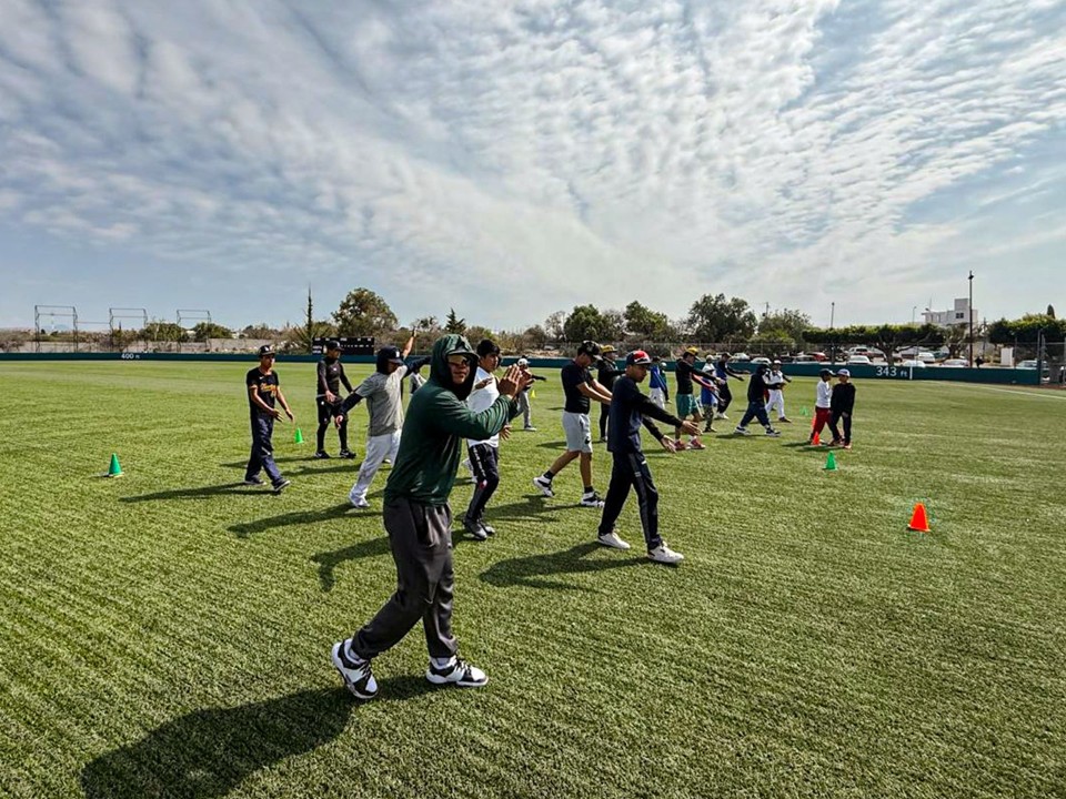 Tecali de Herrera se pintó de verde con Clínica de los Pericos