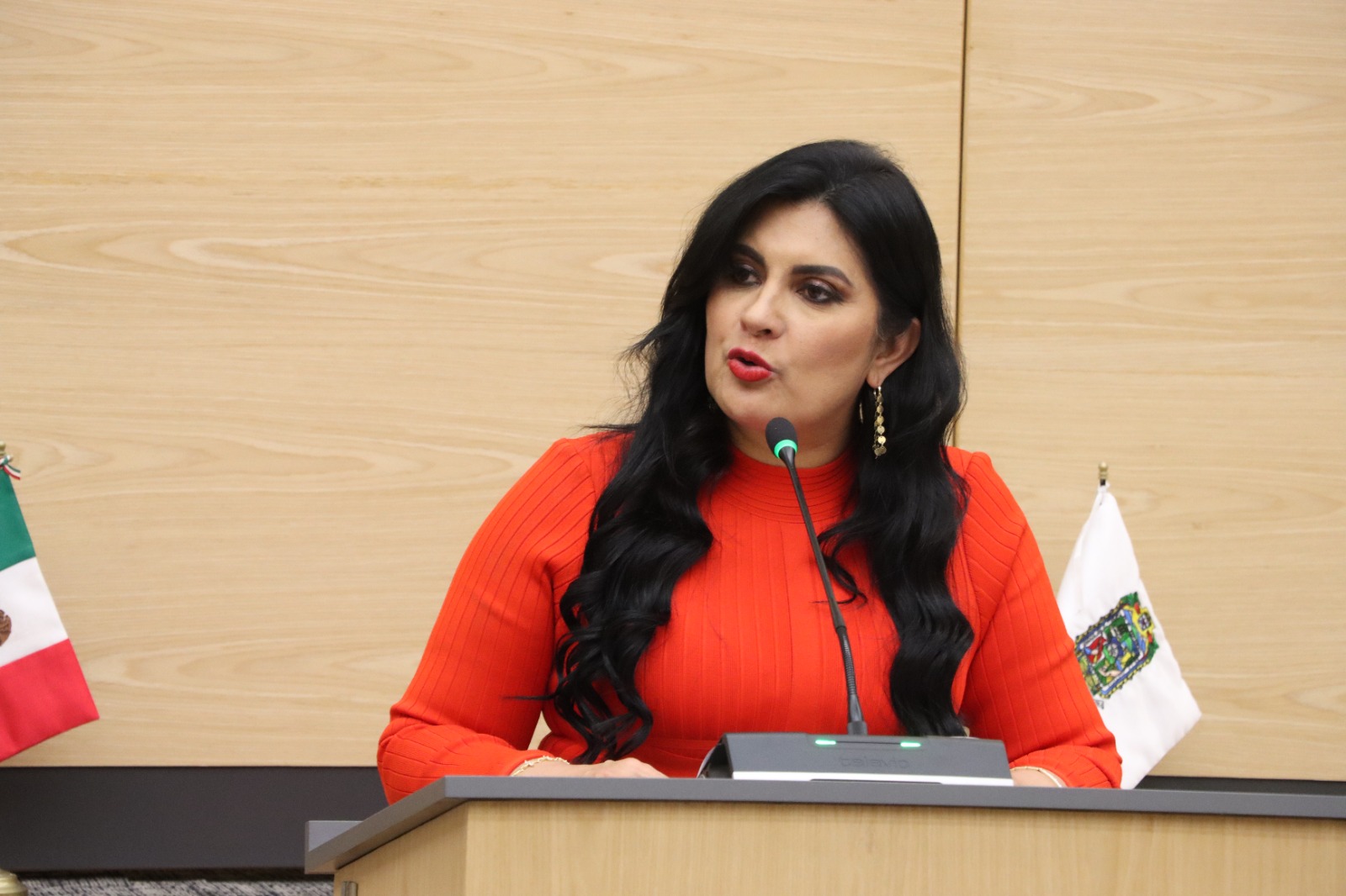 Denuncia la priista Delfina Pozos presunta red de extorsión de SOAPAP contra restauranteros