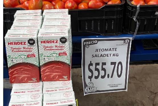 En Atlixco debido al alto precio del jitomate tiendas sugieren comprar salsa en caja