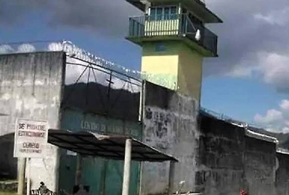 CDH Puebla emite recomendación por muerte de reo en Penal de Huauchinango 