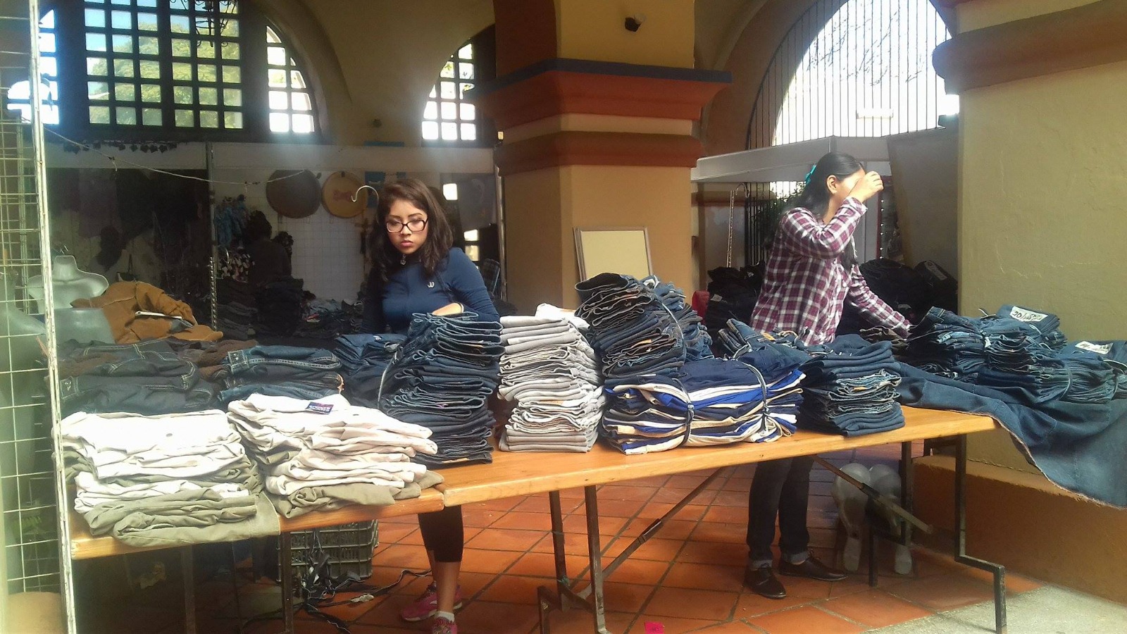 Uniformes tácticos e industriales impulsan la maquila en Tehuacán