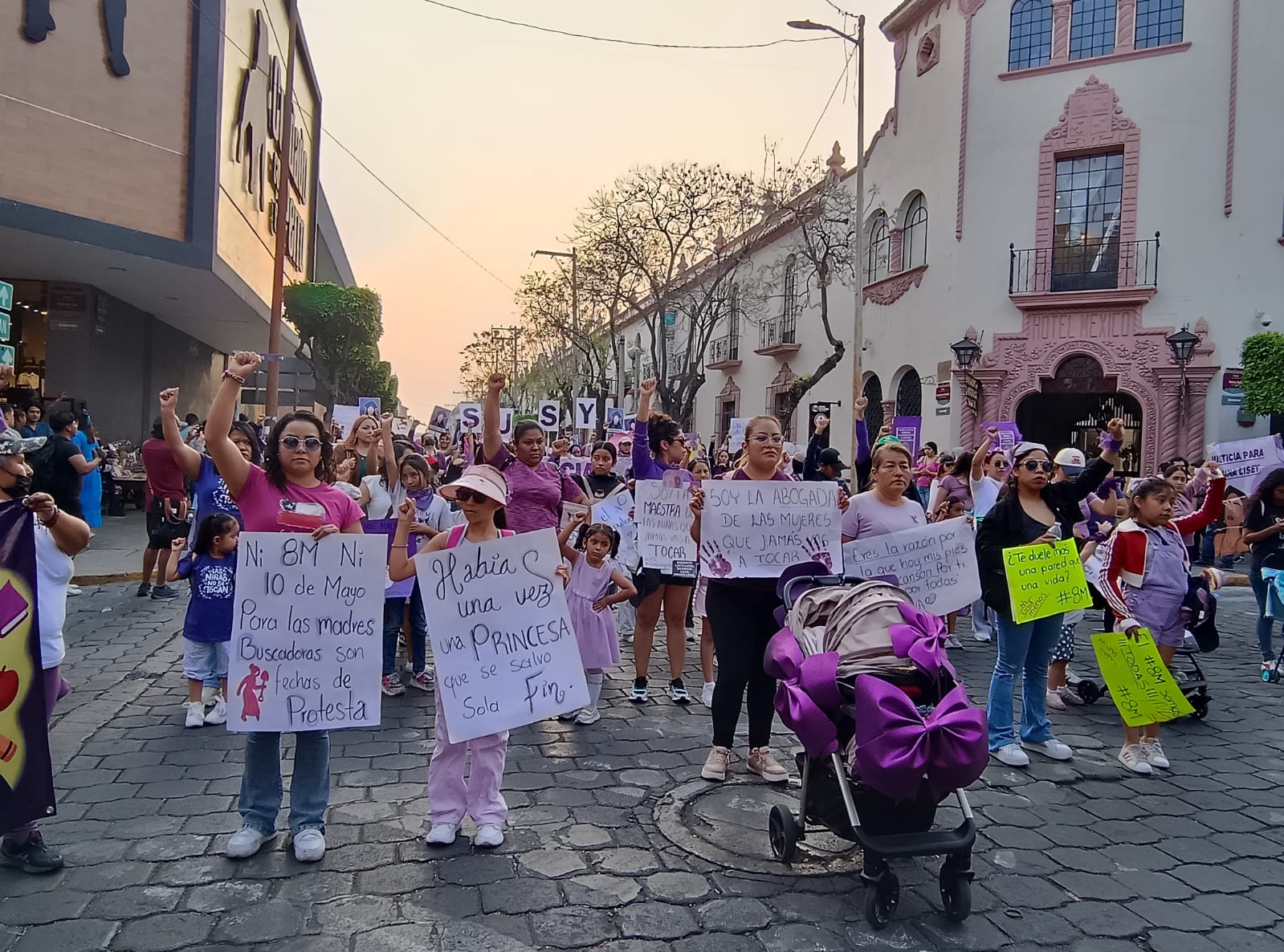 Más de mil mujeres marchan en Tehuacán para exigir justicia y frenar la violencia