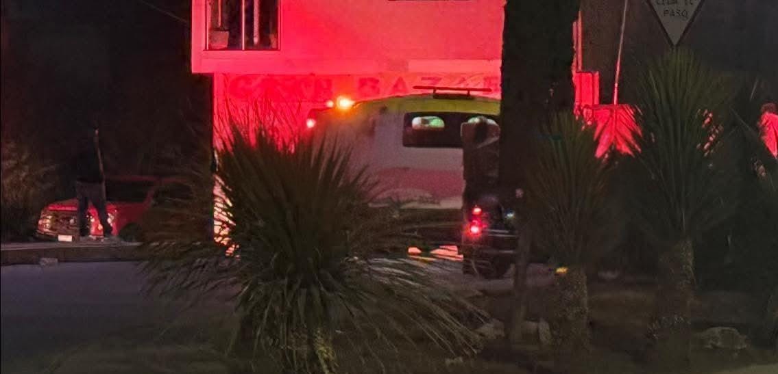 Mujer en estado de ebriedad cae de moto en Ciudad Serdán 