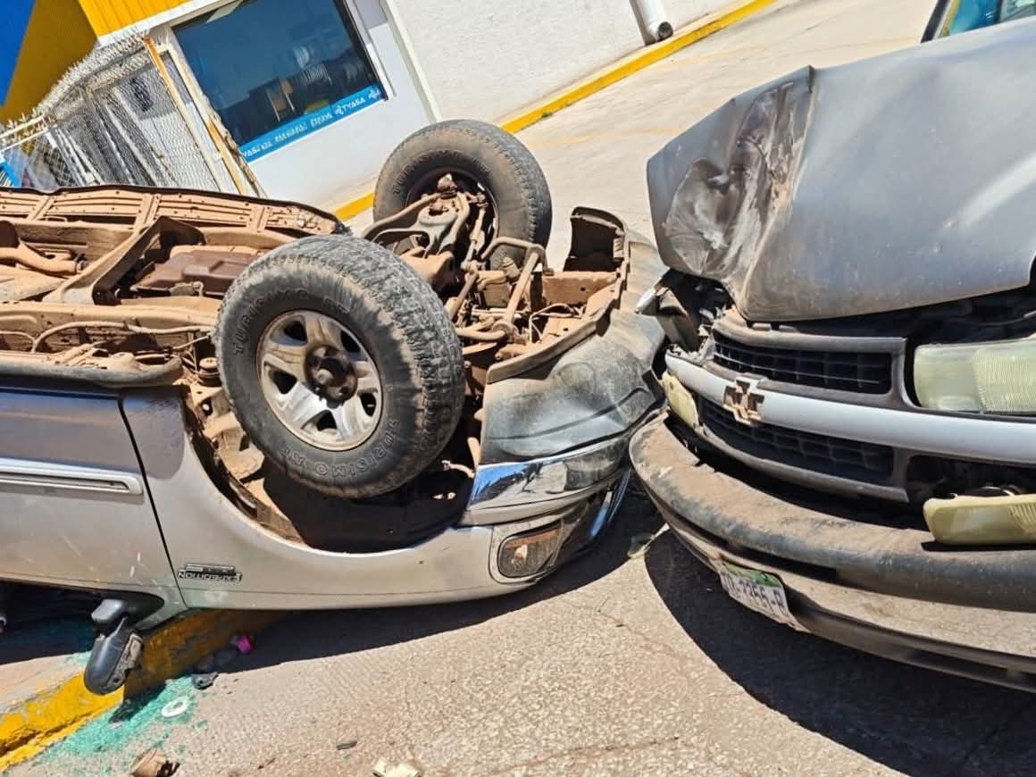 Se registra aparatoso accidente vial en Chignahuapan; hay lesionados