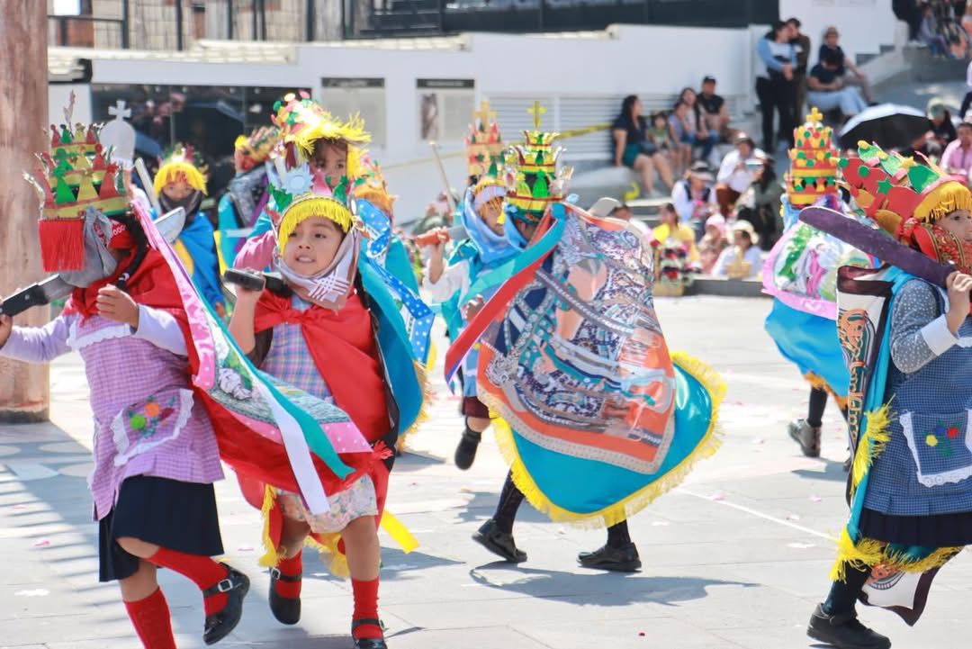Niñas y niños llenan de identidad el cerro de San Miguel en la edición 2026 del Atlixcáyotl infantil 