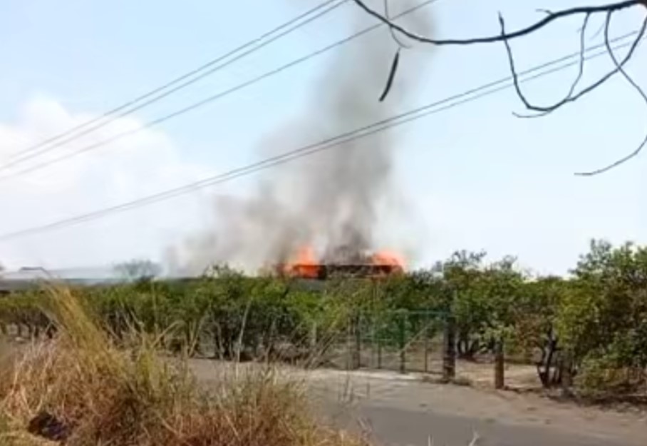 Se incendia rancho El Manolete en Tlapanalá
