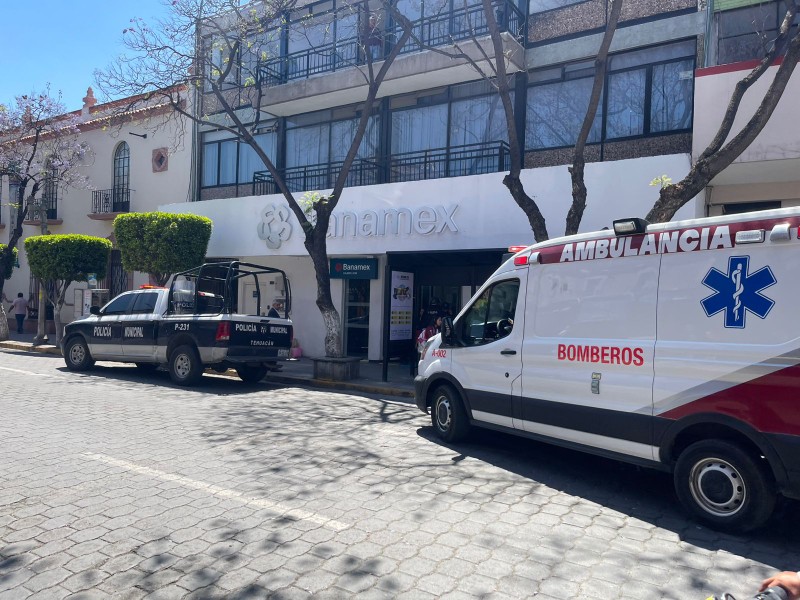 Asaltan a mujer tras salir del Banco en Tehuacán y se llevan 700 mil pesos