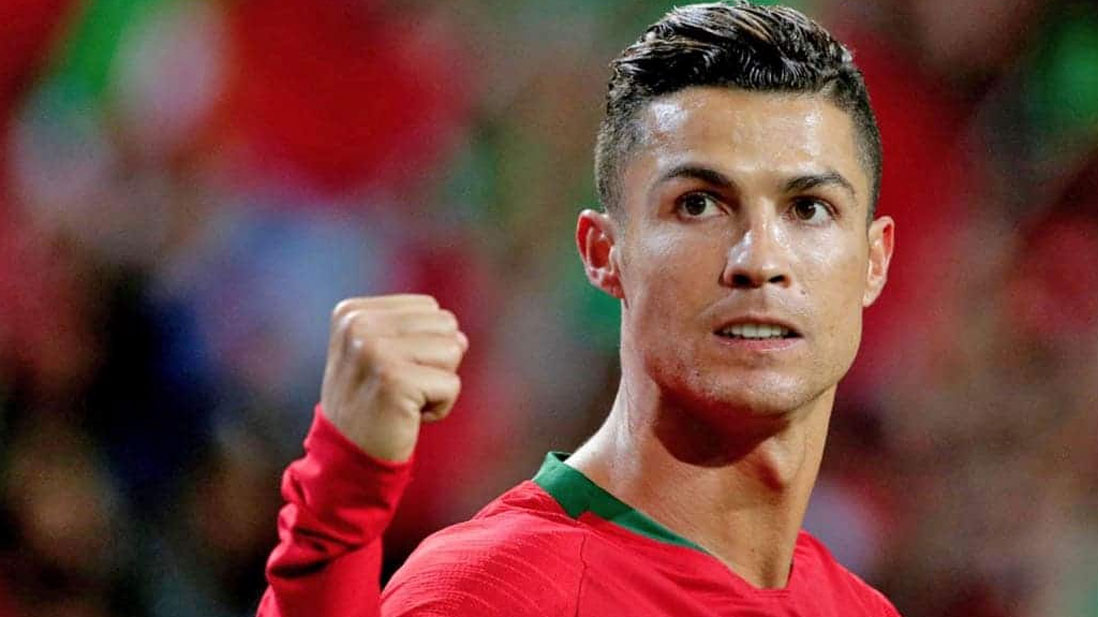 Lesión de Cristiano Ronaldo pone en duda su presencia en la reinauguración del Azteca