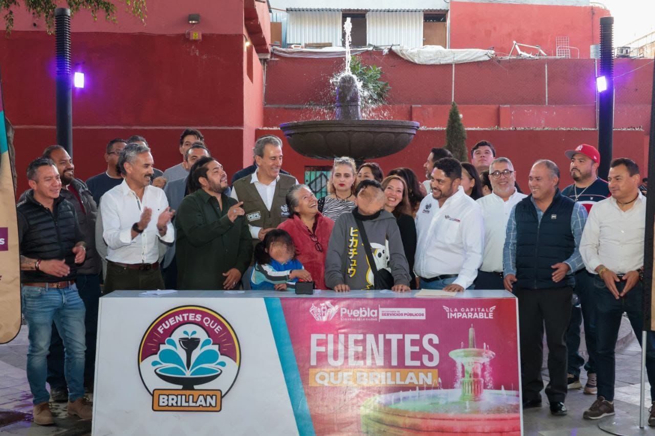Inaugura Chedraui mantenimiento de fuente en Parque Gutierre de Cetina