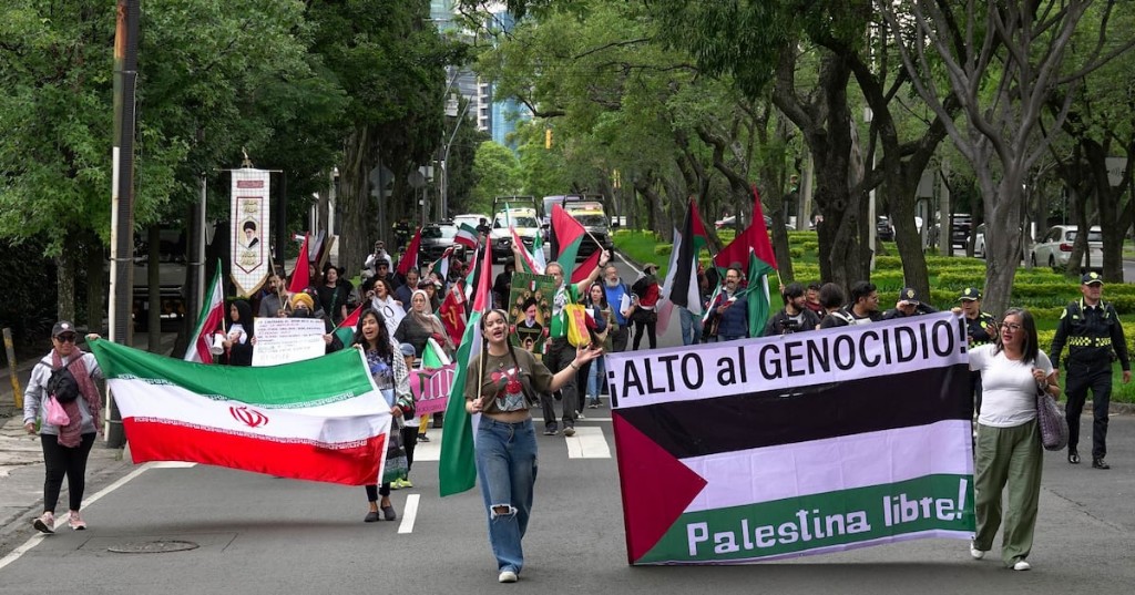 Vigilan a iraníes en México