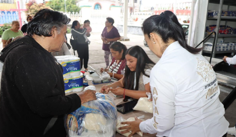 Ariadna Ayala impulsa Jornada de Bienestar para las familias de Atlixco