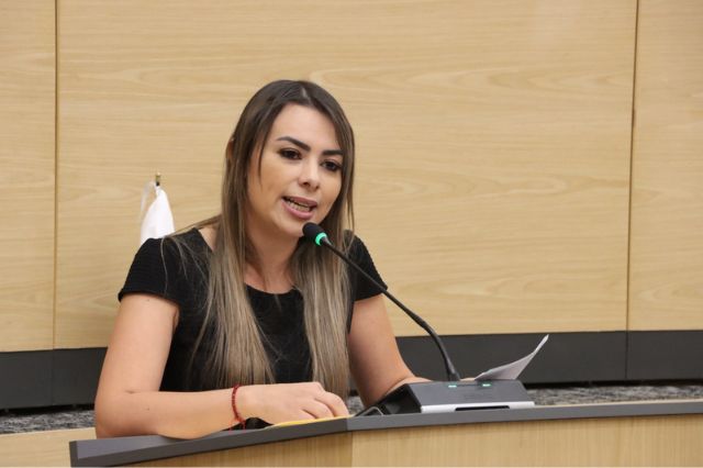 María de la Barreda presenta propuestas sobre filiación y pensión alimenticia en Puebla