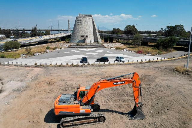 Garantiza Armenta modificación de obras en Calzada Zaragoza si existe obstrucción