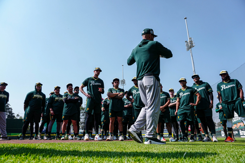 Cuarto día de actividades de pretemporada para los Pericos de Puebla