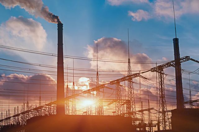 Tormenta perfecta en energía: petróleo caro y dependencia de importaciones