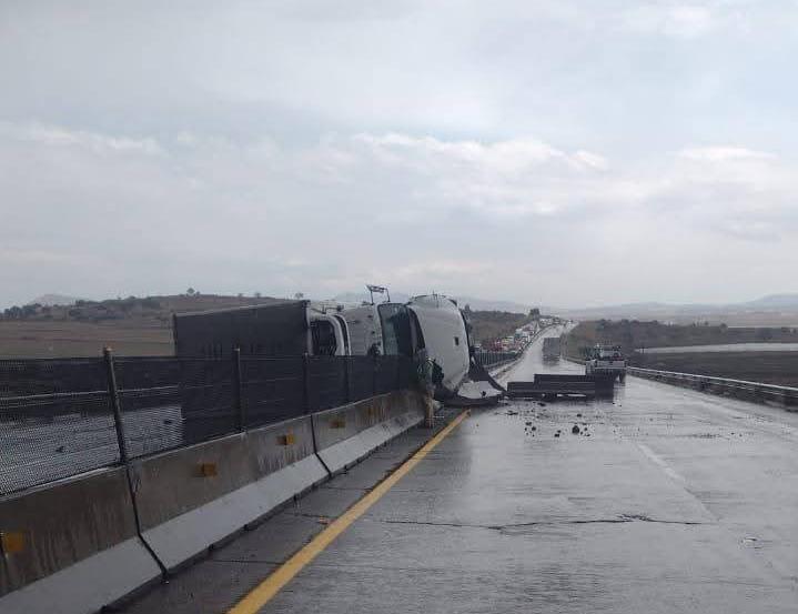 Accidente sobre el Arco Norte mantiene cerrada la circulación