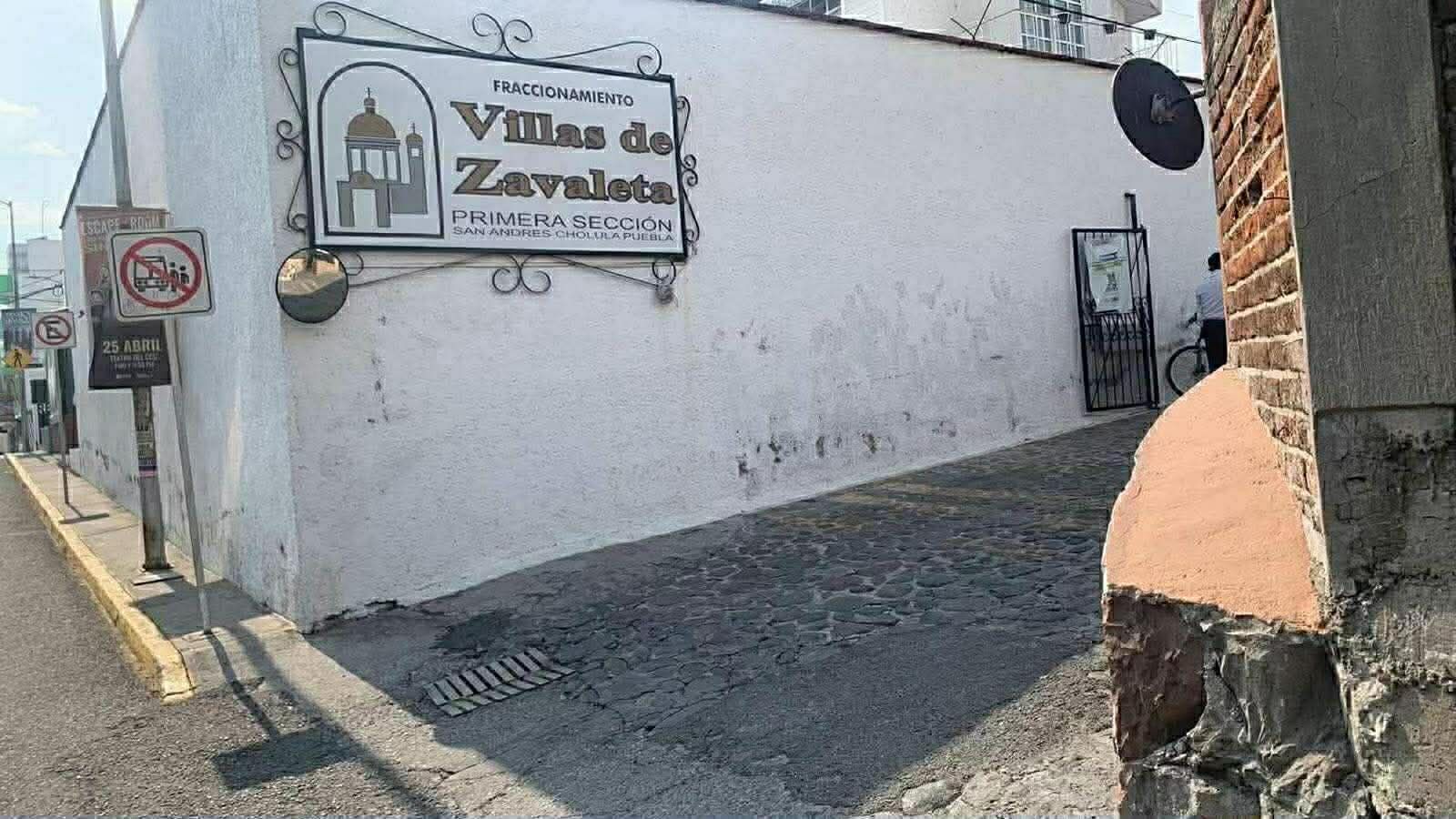 Hombres armados asaltan casa del fraccionamiento Villas de Zavaleta
