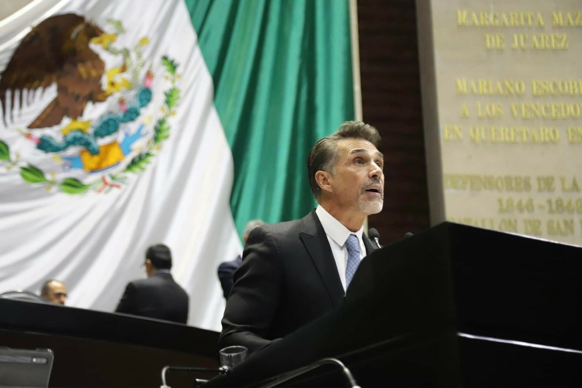 Morena impulsa la “Ley anti Mayer” tras licencia de Sergio Mayer para reality