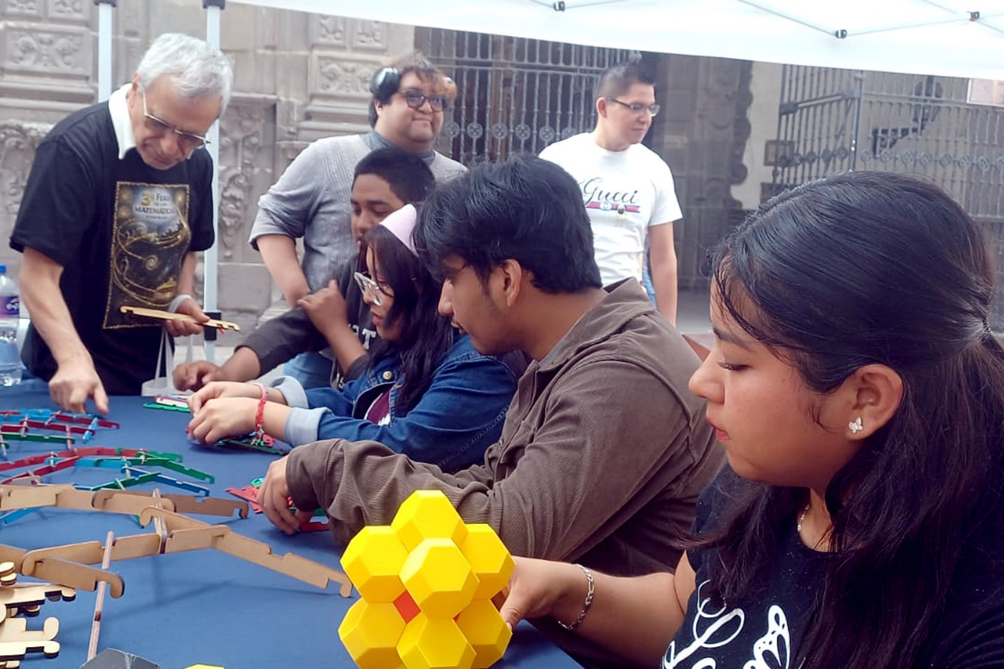 Realizan la Feria de las Matemáticas de la BUAP 