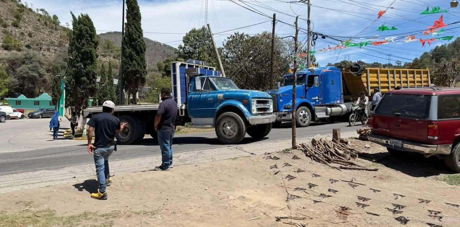 Bloqueo carretero en Vicente Guerrero por exigencia de obras públicas