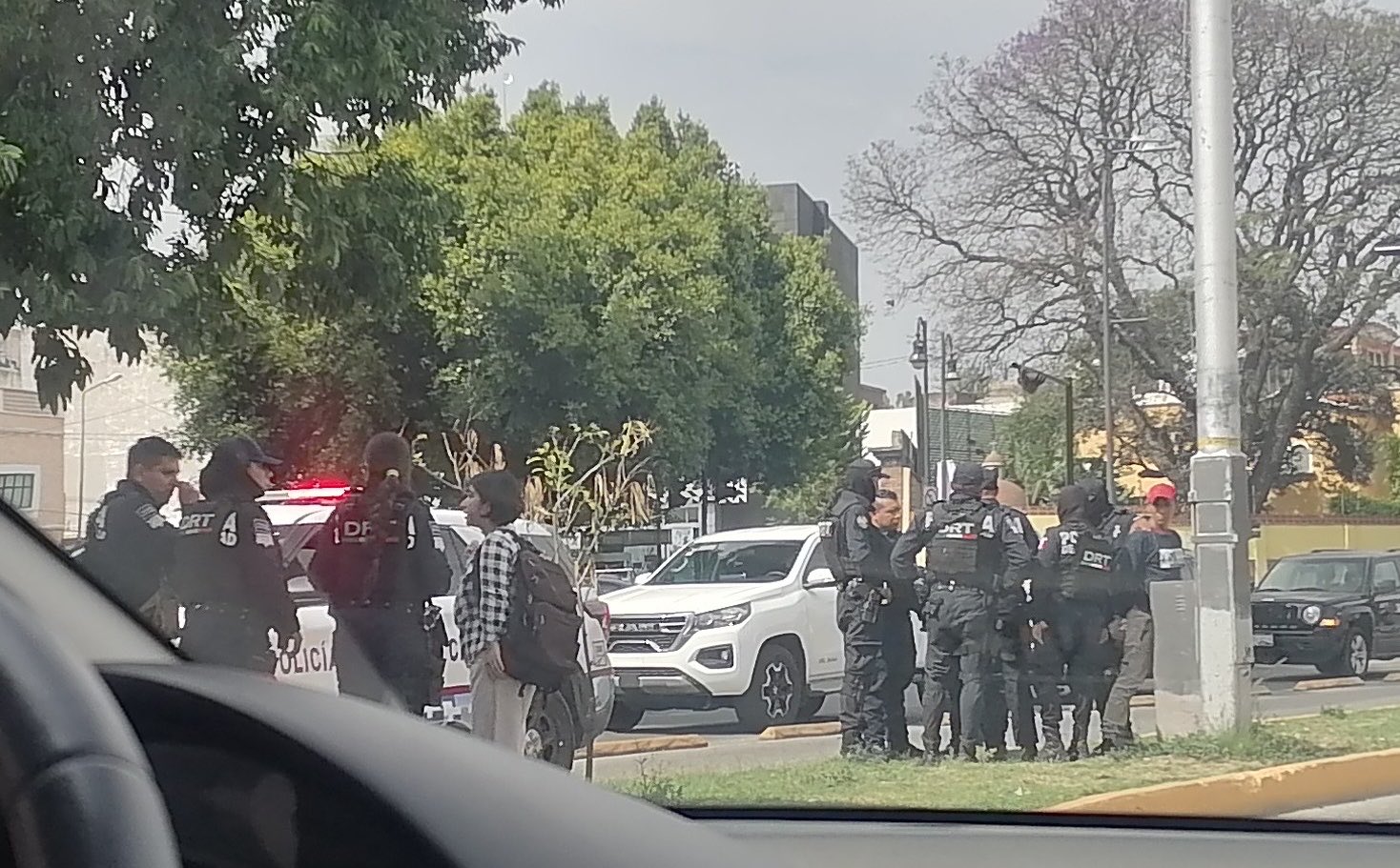 Sorprenden a carterista en la Línea 3 de RUTA en la estación de San Francisco