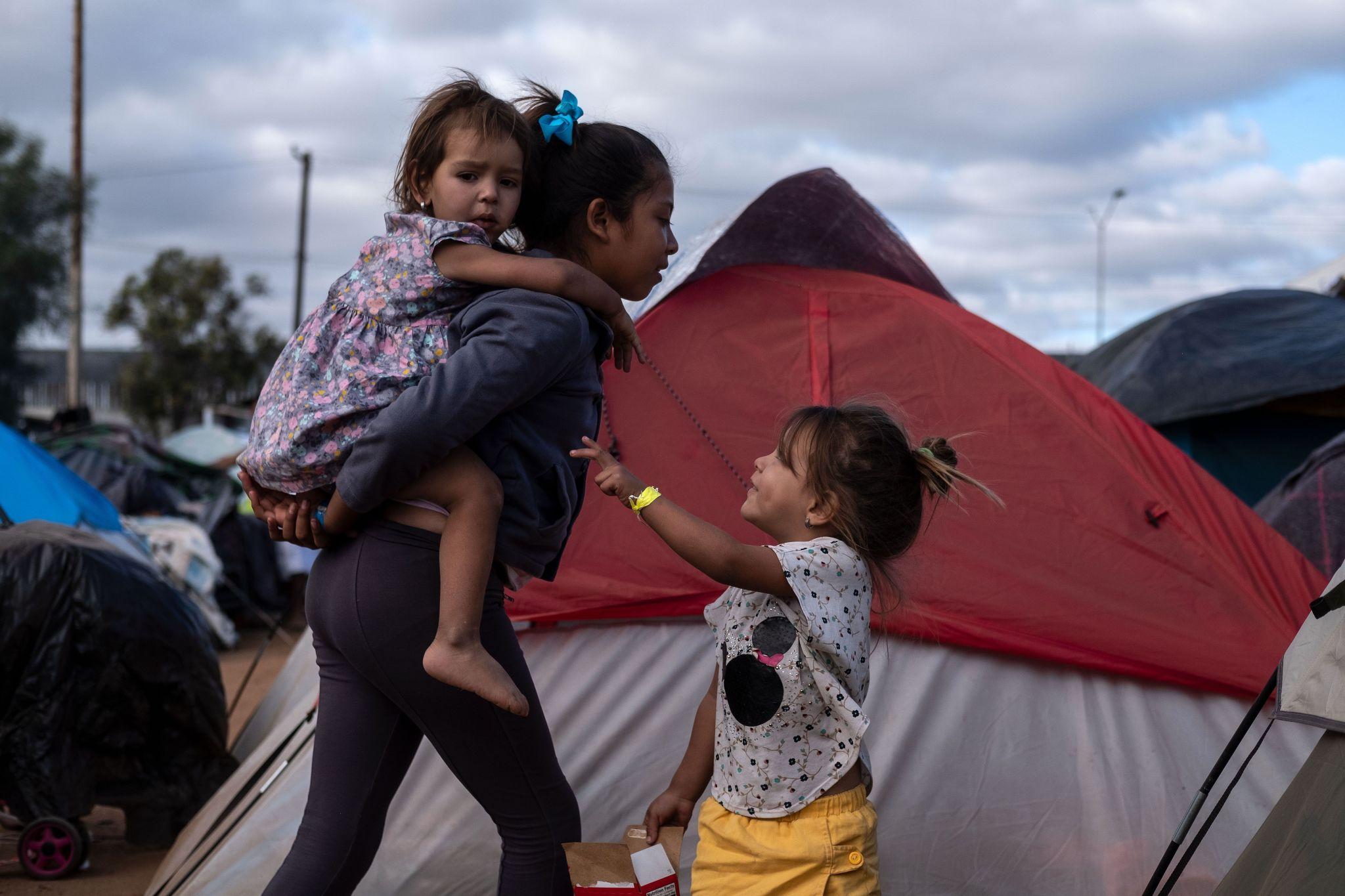Más de 15 mil niñas, niños y adolescentes migrantes ingresaron a México en 2025