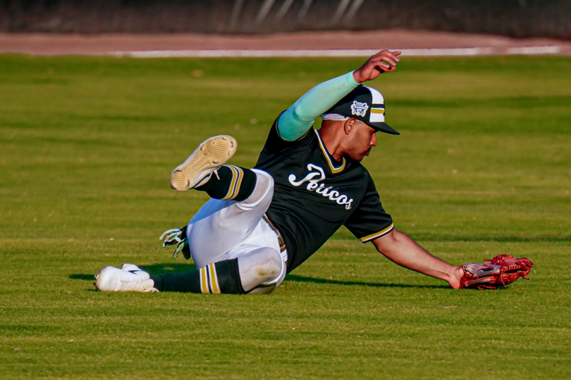 Se pusieron Bravos en pretemporada y León le pegó a Pericos