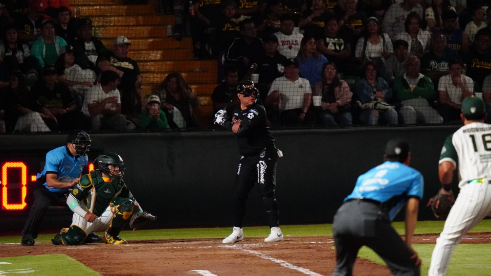 Amargo debut de Pericos en casa, pierde ante Oaxaca