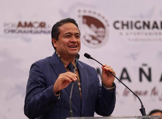 Exhiben a alcalde Juan Rivera de Chignahuapan por intimidar a periodista