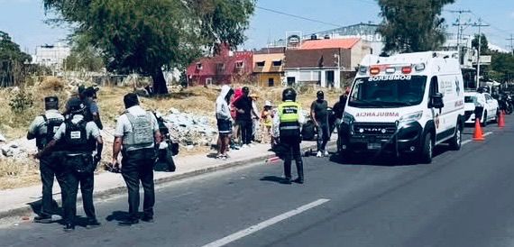 Choque de motocicletas en Izúcar deja a un bebé grave 