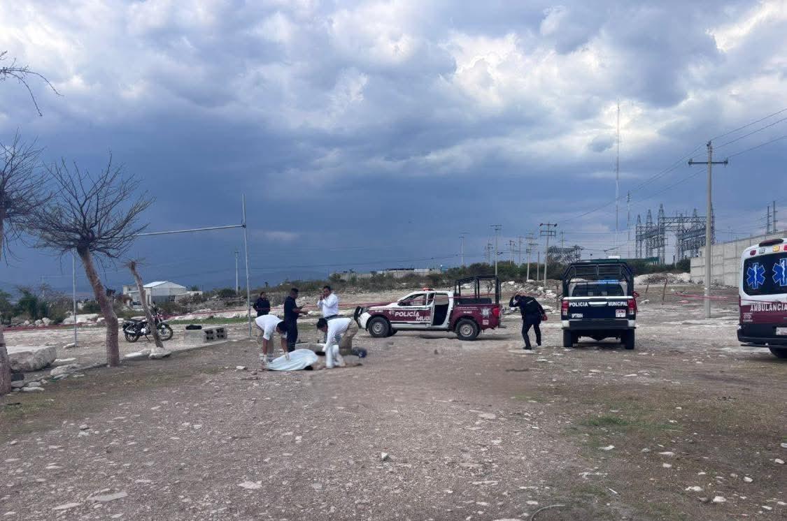 Muere hombres tras caer de motocicleta en Tepexi de Rodríguez