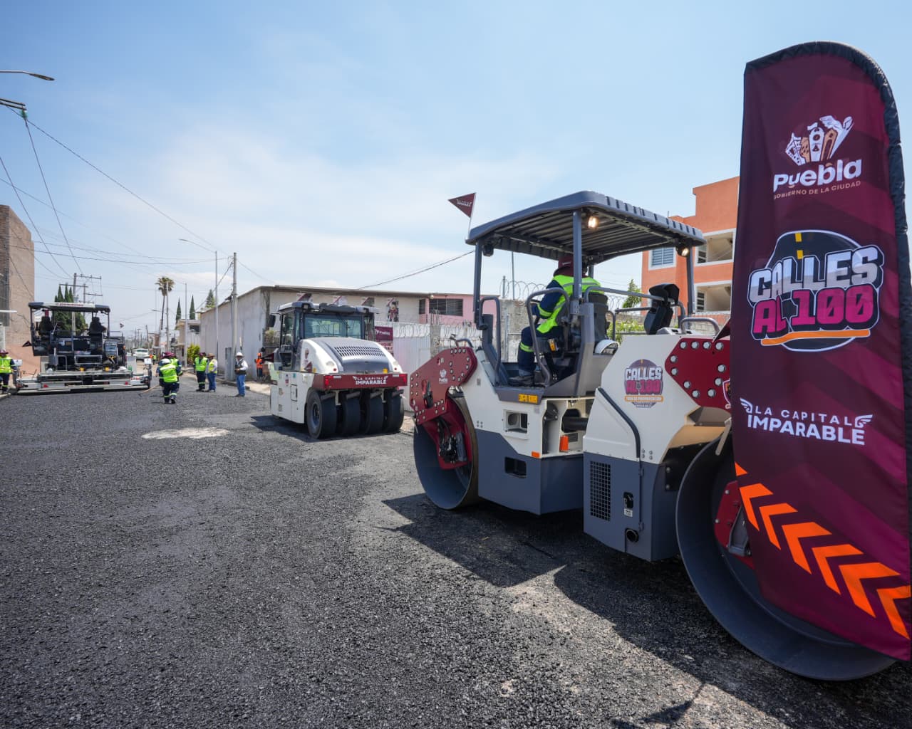 Presenta Pepe Chedraui Tren Capitalino de Pavimentación
