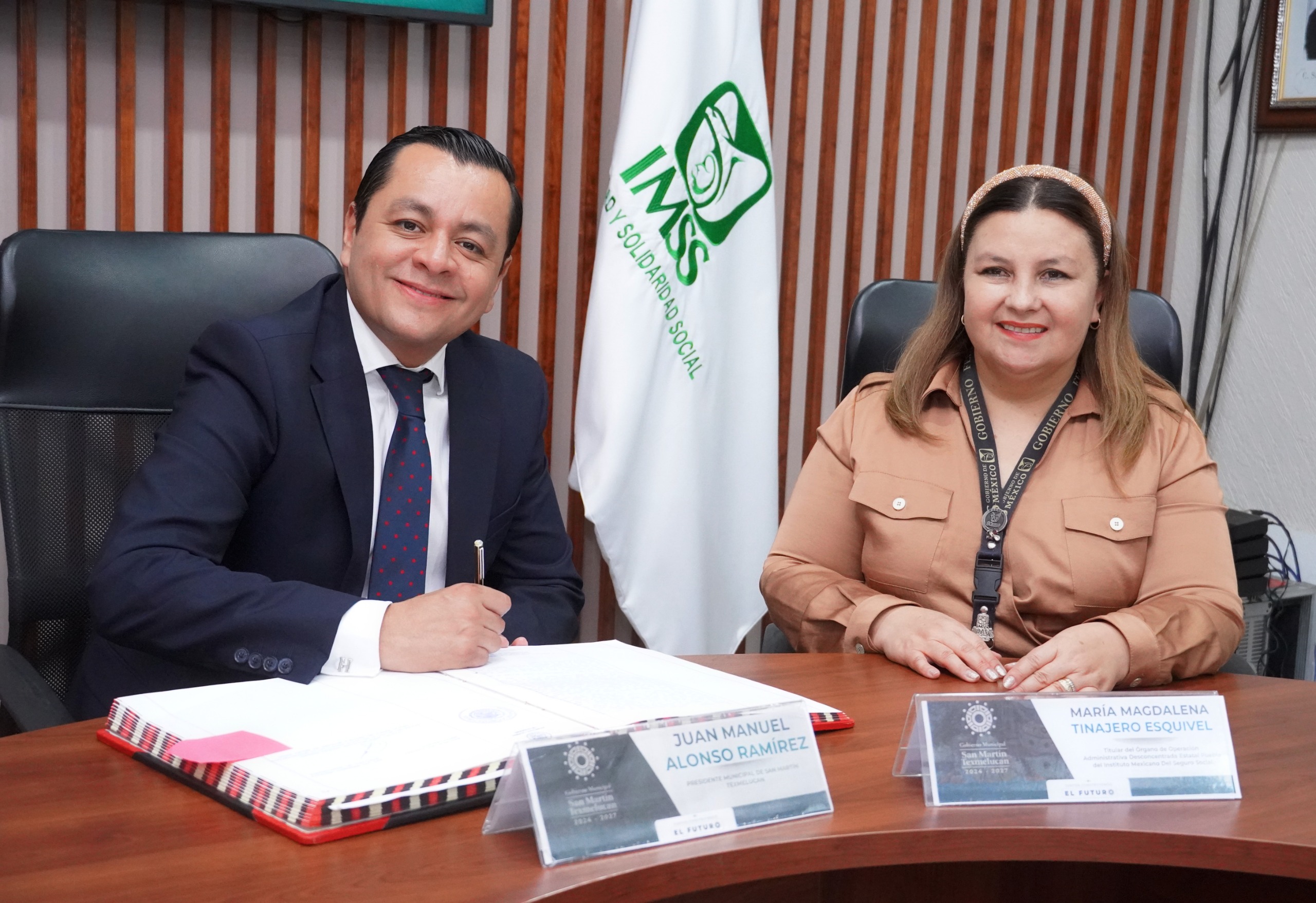Texmelucan formaliza donación de predio al IMSS para construir el primer CECI en Puebla