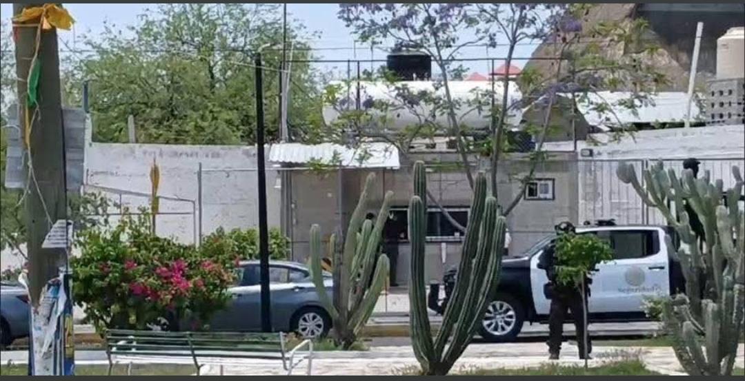 Despliegan operativo por presunta venta de combustible ilegal en junta auxiliar de Tehuacán