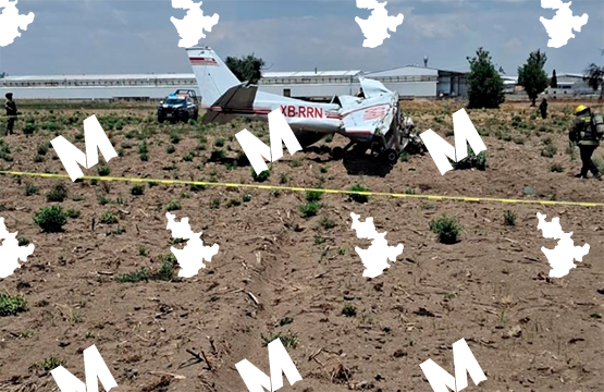 Avioneta desplomada en Huejotzingo era de la Escuela de Aviación 5 de Mayo; hay tres muertos