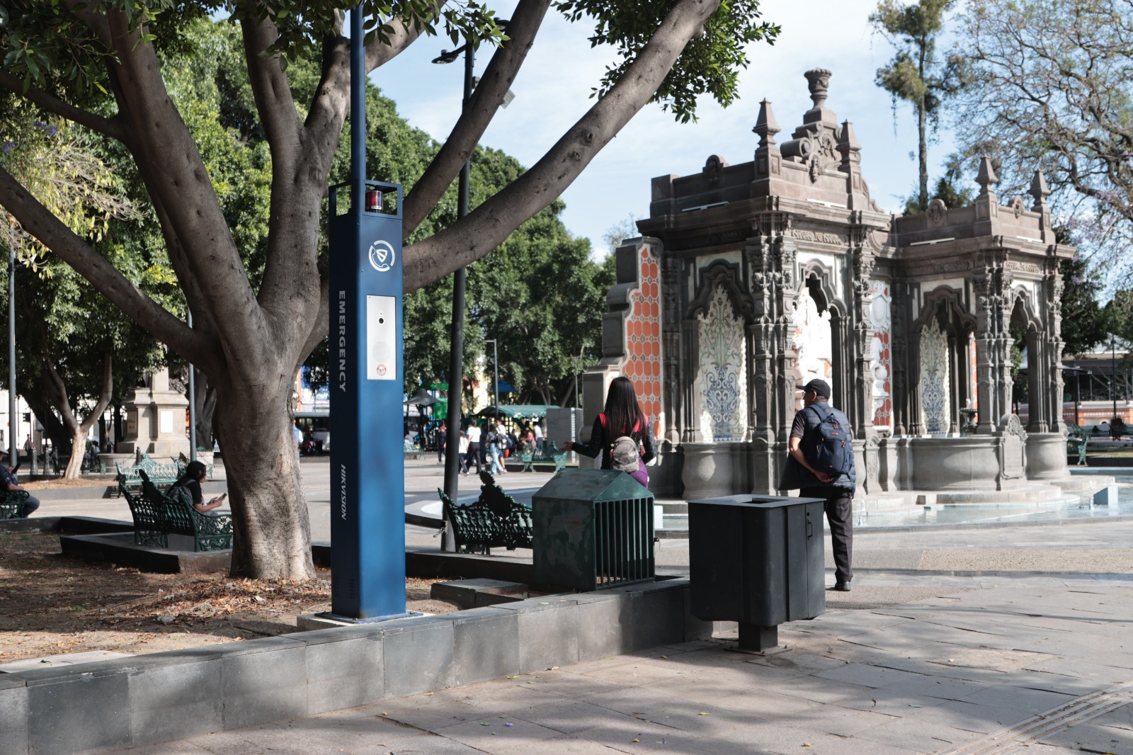 Ya los conoces, instalan nuevos botones de pánico en el Paseo Bravo