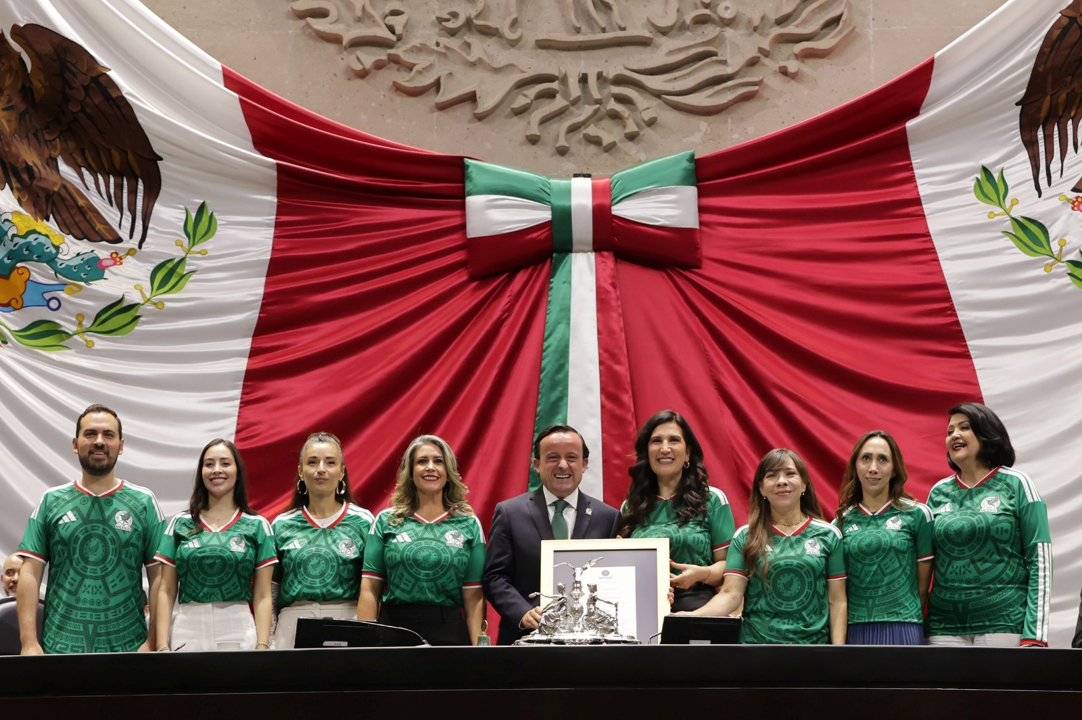 Presidente de la FMF es reconocido por la Cámara de Diputados