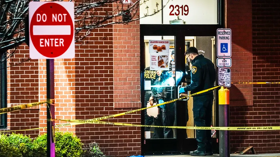 Tiroteo en un Chick-fil-A de Nueva Jersey deja un muerto y seis heridos