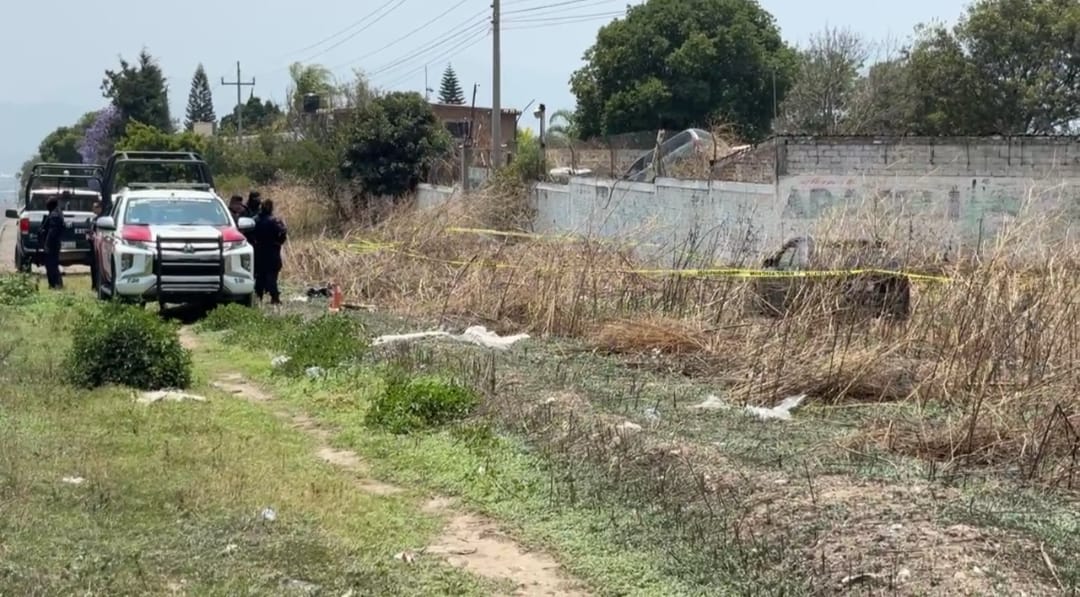 Ejecutan a dos dentro de un vehículo en la carretera Tehuacán–Orizaba