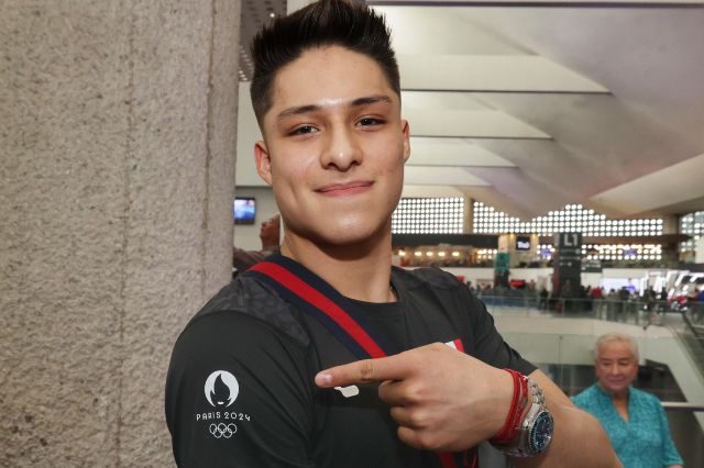 Osmar Olvera lidera a México en la Súper Final de clavados en Beijing