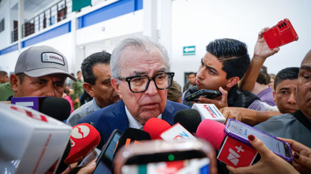 Rocha Moya y sus complicidades