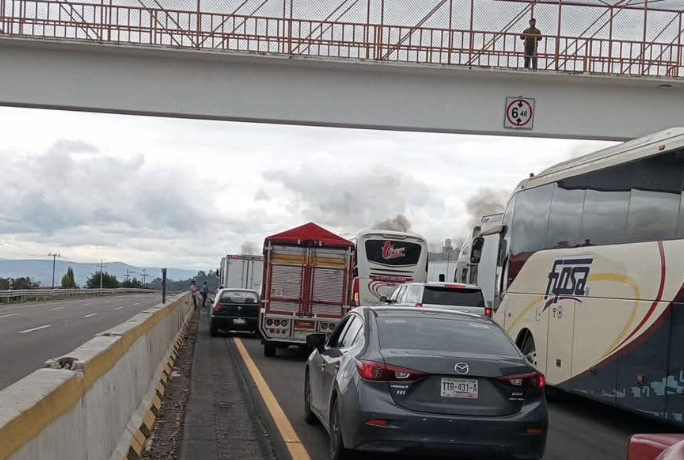 Conflicto sindical por obras desatada ataque armado en la autopista México-Puebla